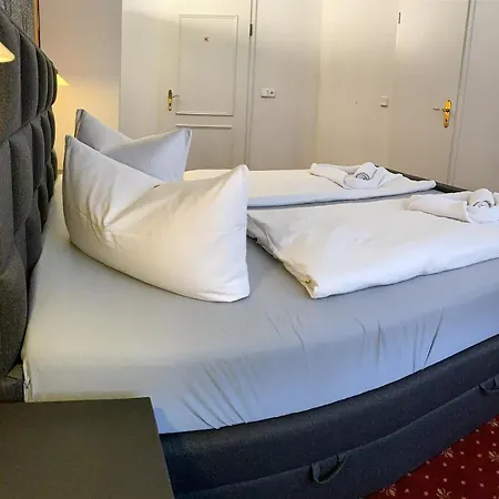 Carl Von Clausewitz Otel Leipzig